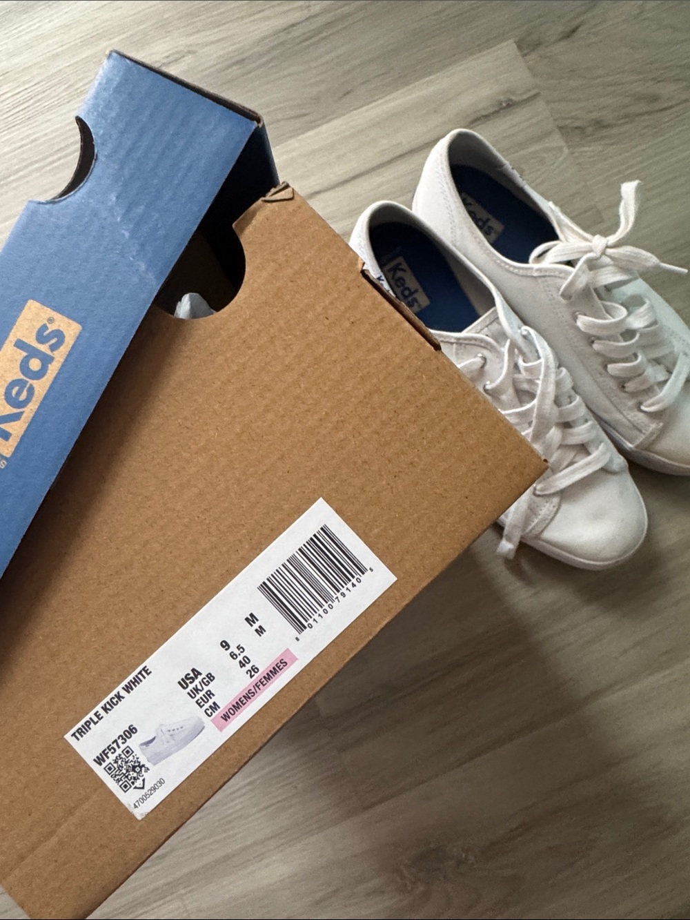 Keds Triple Kick White Canvas Low-Top Sneakers - Picture 6 of 7